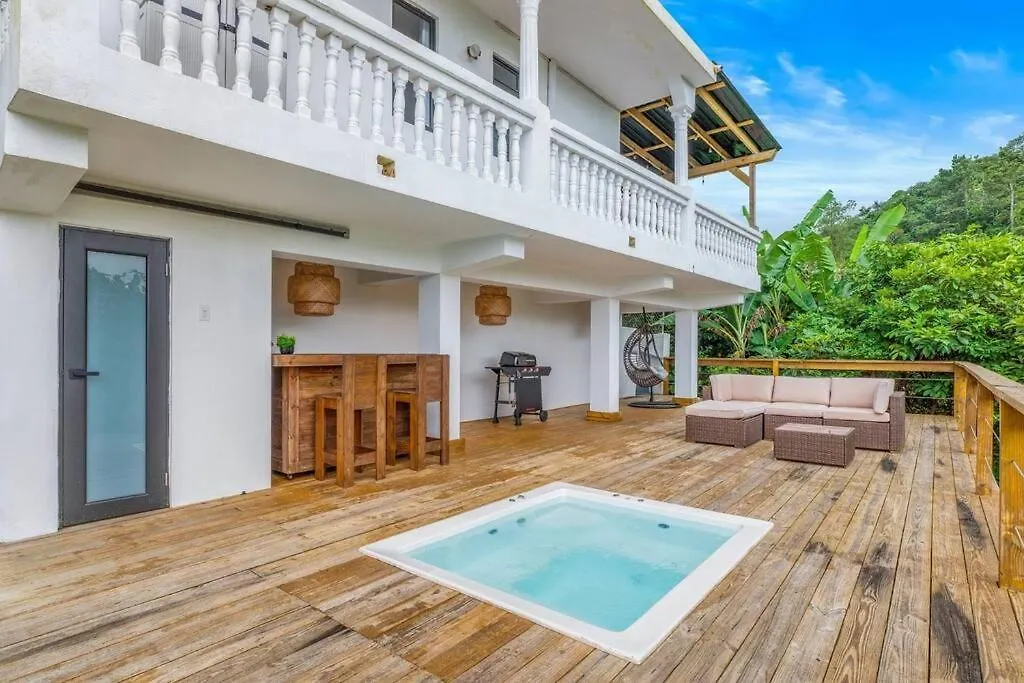 Casa De Campo En Orocovis